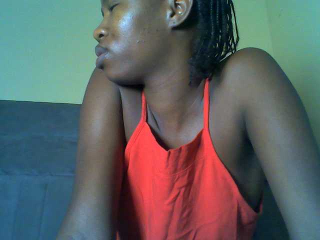 Cuteebony16
