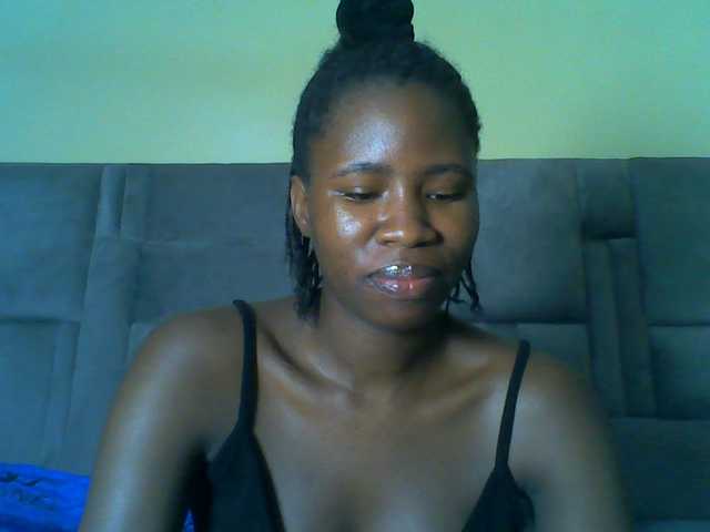 Cuteebony16