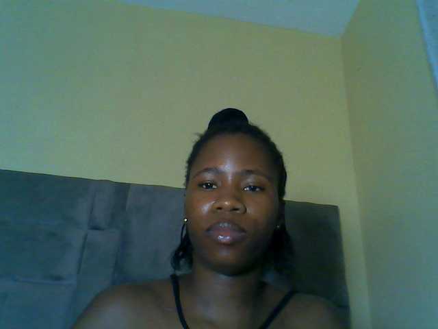 Cuteebony16