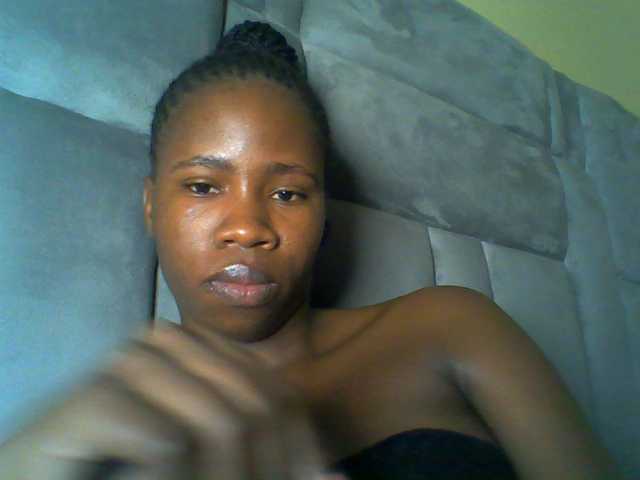 Cuteebony16