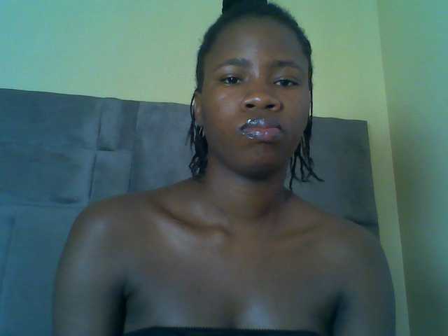 Cuteebony16