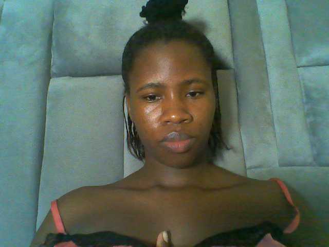 Cuteebony16