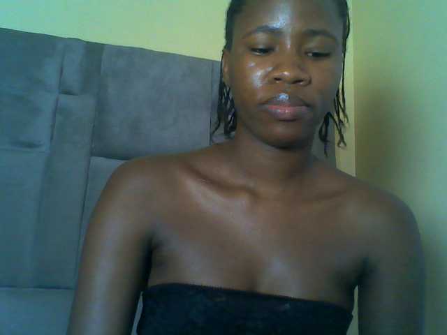 Cuteebony16