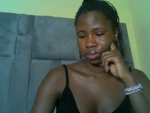 Cuteebony16