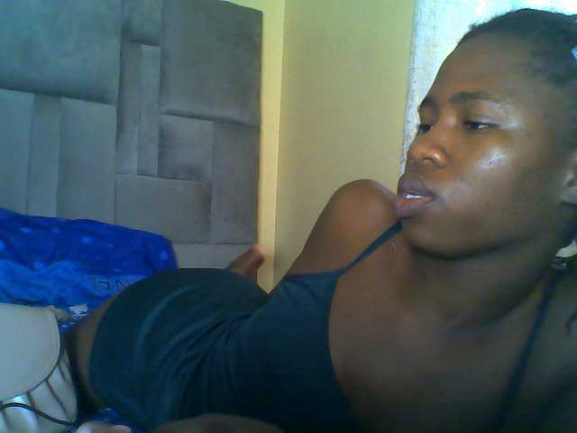Cuteebony16
