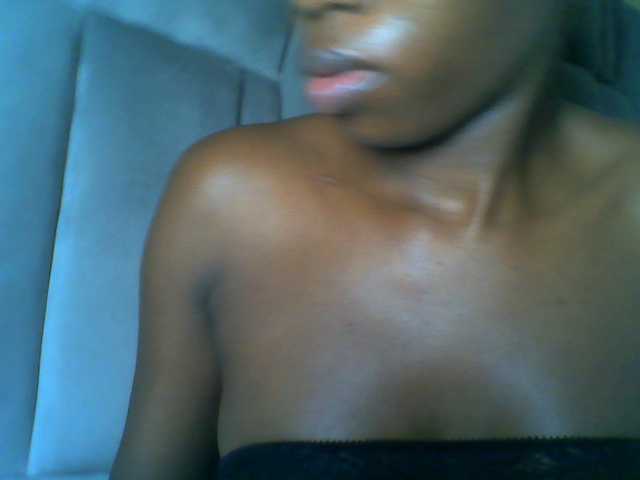 Cuteebony16