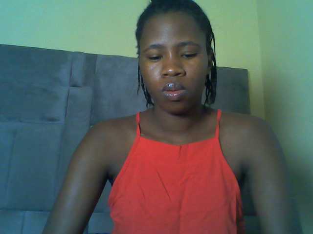 Cuteebony16