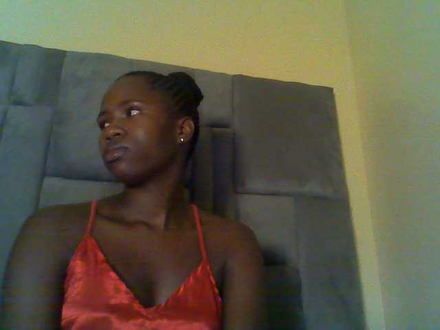 Cuteebony16 webcam