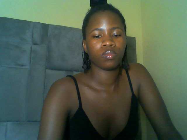 Cuteebony16