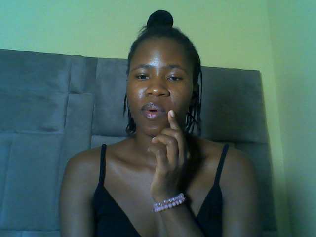 Cuteebony16
