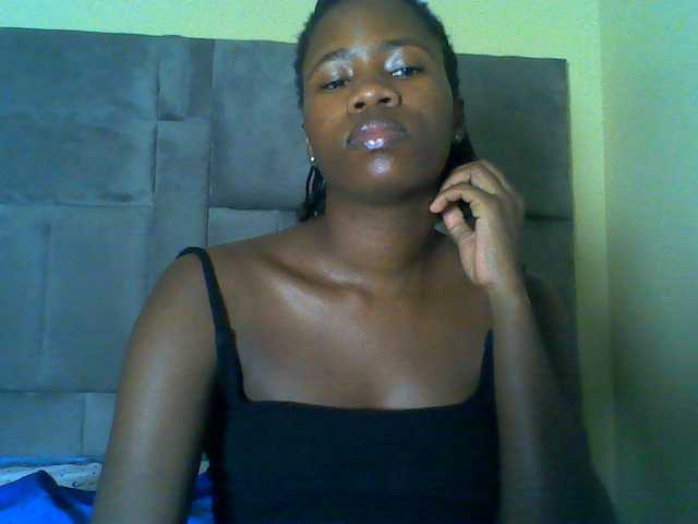 Cuteebony16