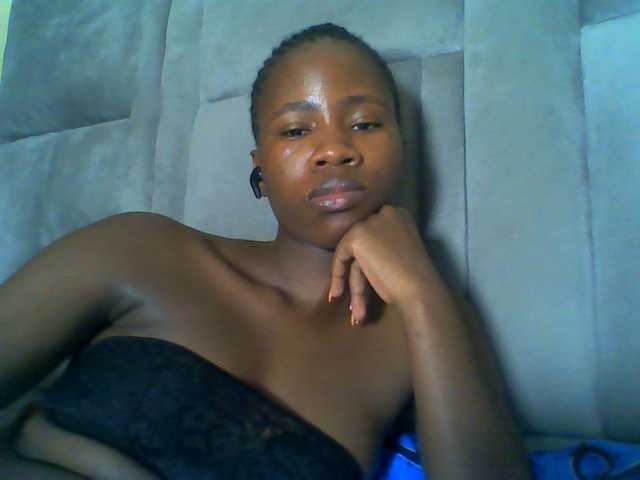 Cuteebony16