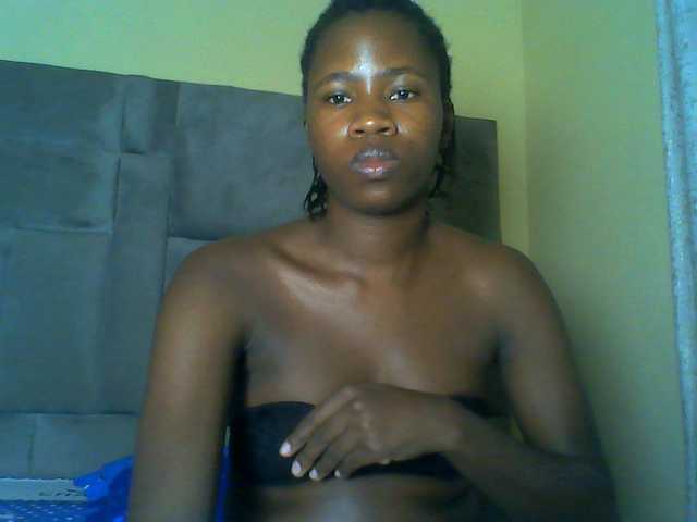 Cuteebony16