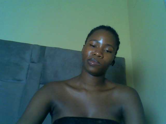 Cuteebony16