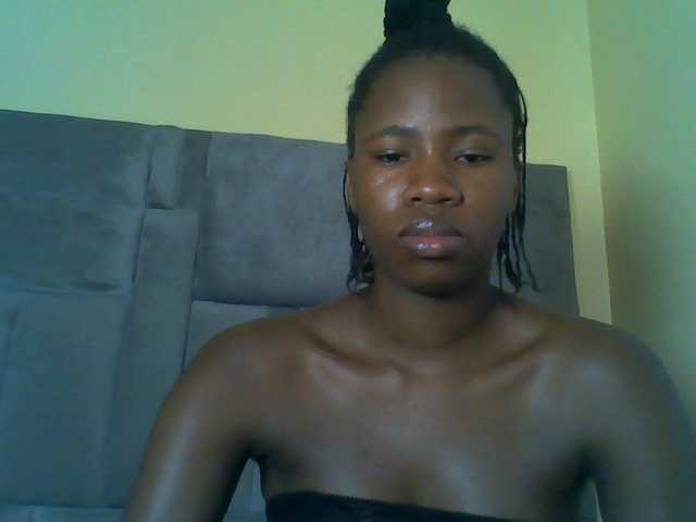 Cuteebony16