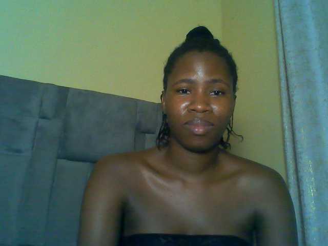 Cuteebony16