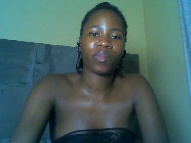 Cuteebony16