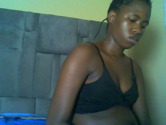 Cuteebony16