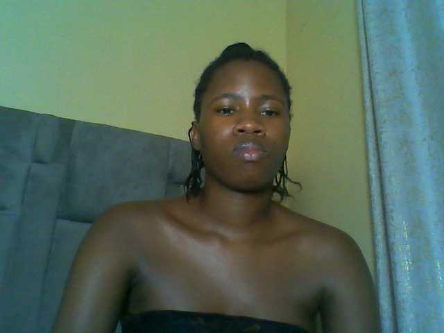 Cuteebony16