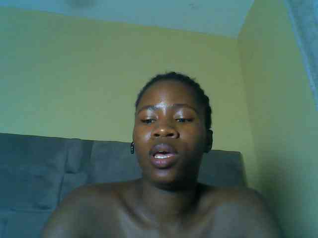 Cuteebony16 webcam