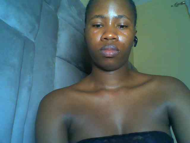 Cuteebony16 webcam