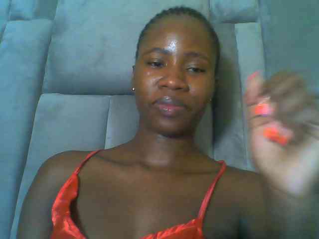 Cuteebony16 webcam