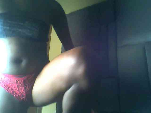 Cuteebony16 webcam
