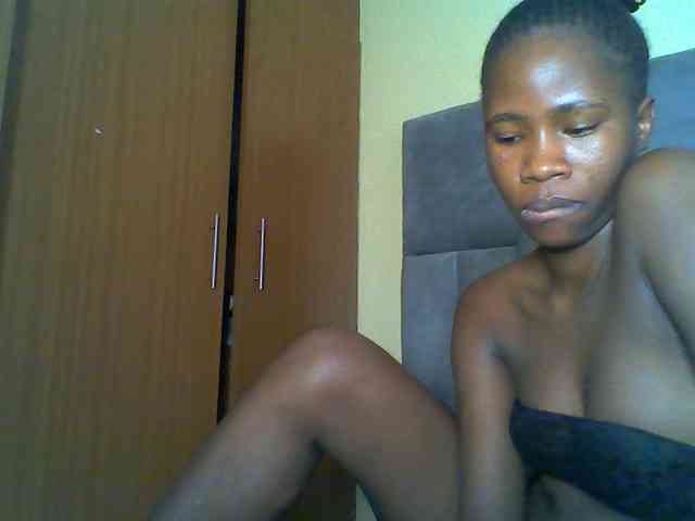 Cuteebony16