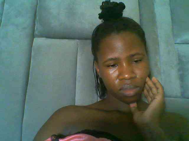 Cuteebony16 webcam