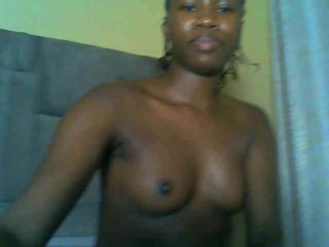 Cuteebony16 webcam