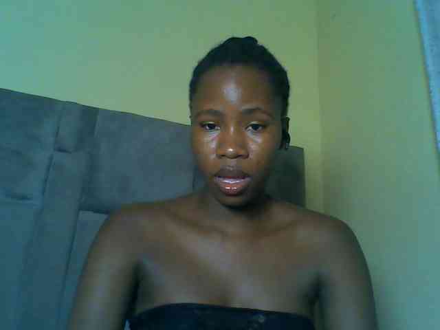 Cuteebony16 webcam