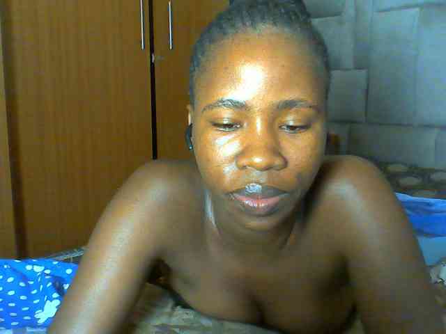 Cuteebony16 webcam