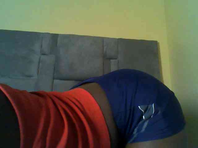 Cuteebony16