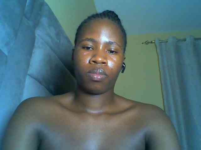 Cuteebony16 webcam