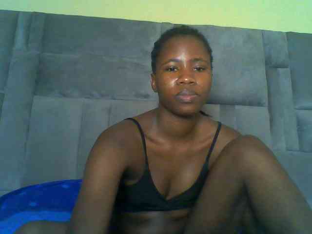 Cuteebony16