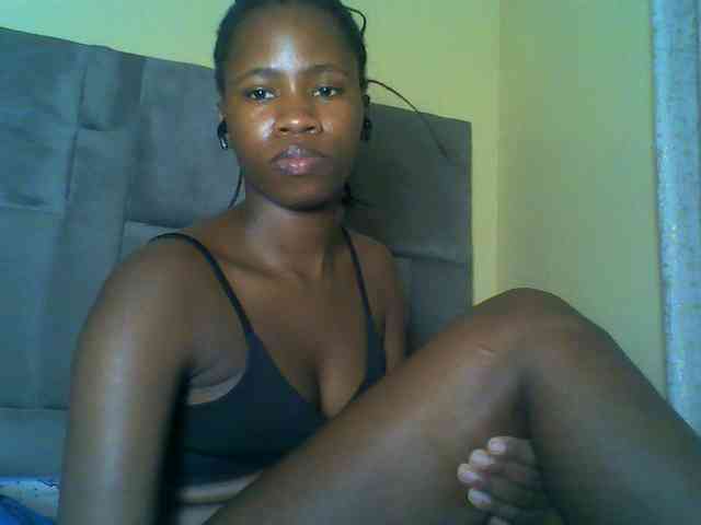 Cuteebony16 webcam