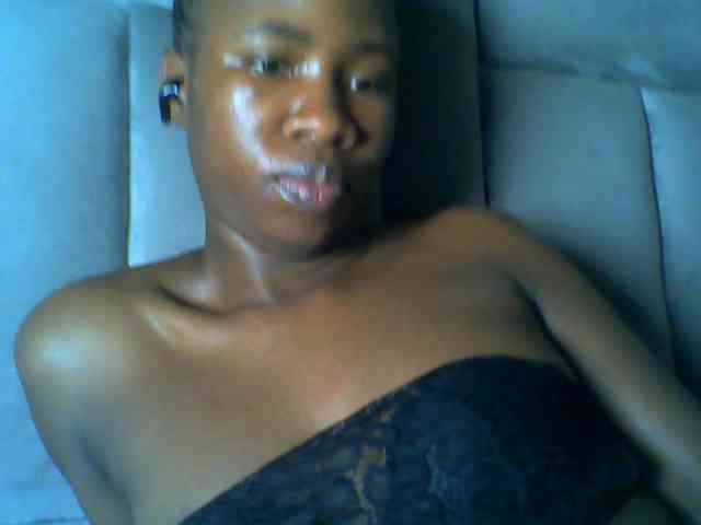 Cuteebony16