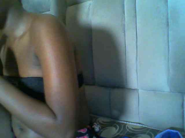 Cuteebony16 webcam
