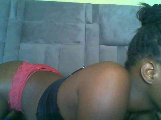 Cuteebony16