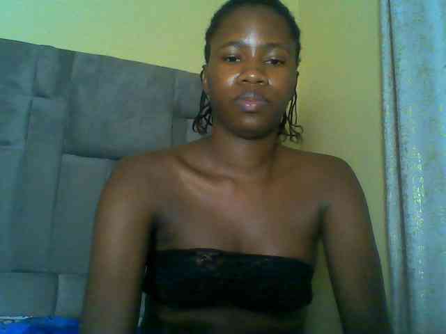 Cuteebony16 webcam