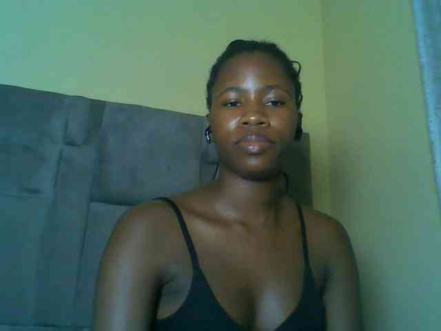 Cuteebony16 webcam