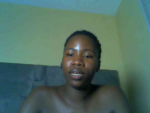 Cuteebony16 webcam
