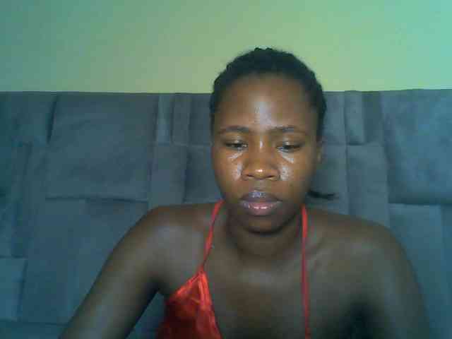 Cuteebony16 webcam