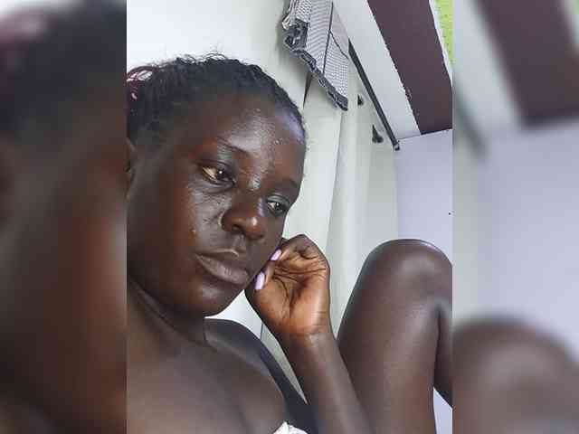 Ariannavee webcam