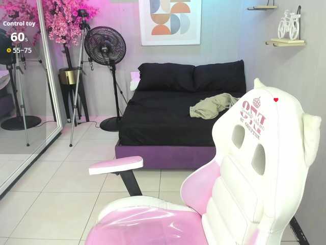 Sofi-monroeee live webcam show