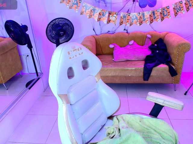 Sofi-monroeee live cam on BongaCams