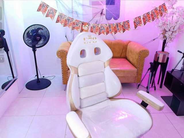 Sofi-monroeee live cam on BongaCams