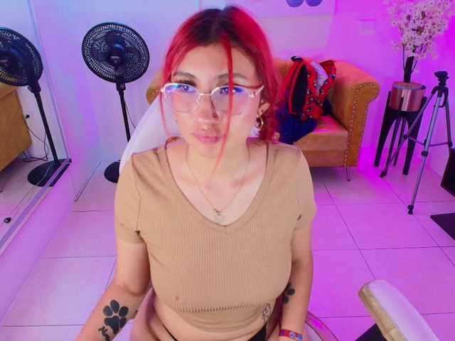 Sofi-monroeee live cam on BongaCams