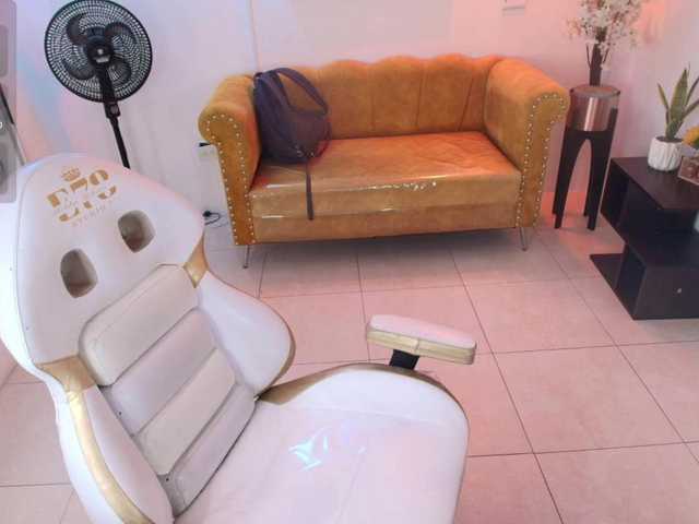 Sofi-monroeee live cam on BongaCams