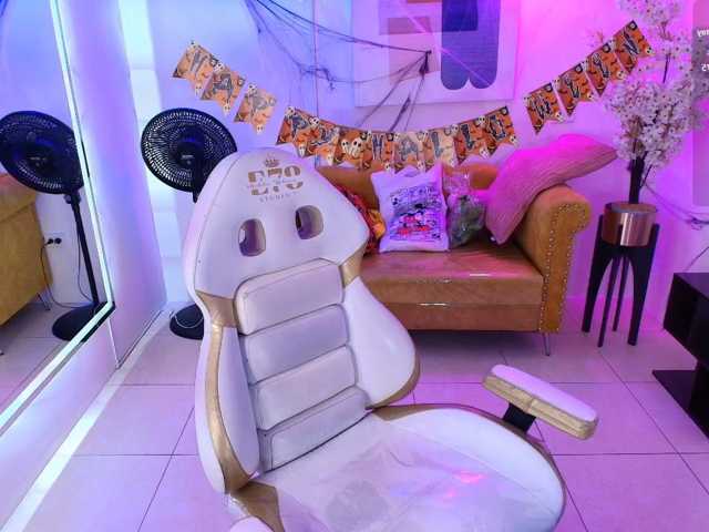 Sofi-monroeee live cam